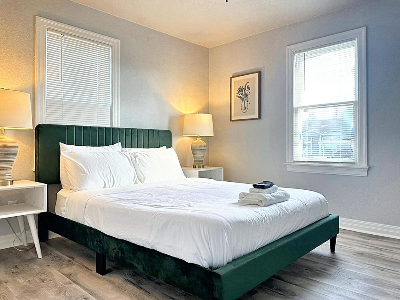 Full-Kitchen 2Br Near Plaza District #31A Villa Oklahoma City Buitenkant foto
